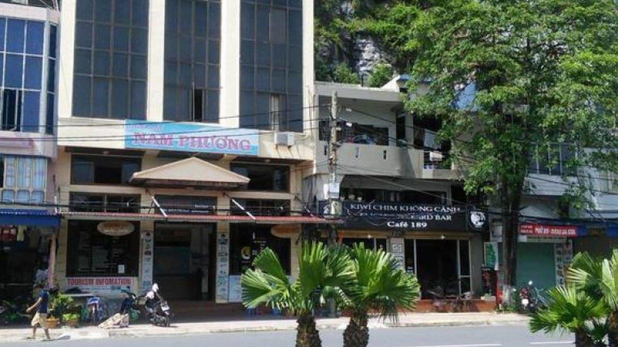 Nam Phuong Hotel Dong Khe Sau Exterior photo