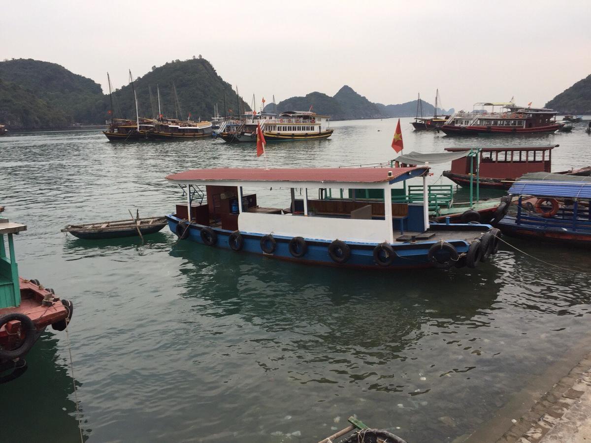 Nam Phuong Hotel Dong Khe Sau Exterior photo